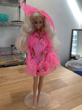 1990 Lights and Lace Barbie Doll Mattel